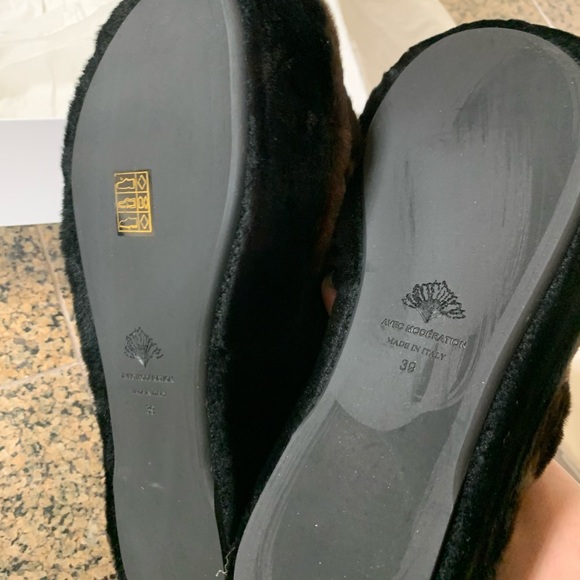 🩷AVEC MODERATION💘 St Moritz Platform cris cross Fur. - Picture 6 of 7